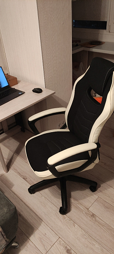 Компьютерное кресло Gamer черное / бежевое фото покупателя 126