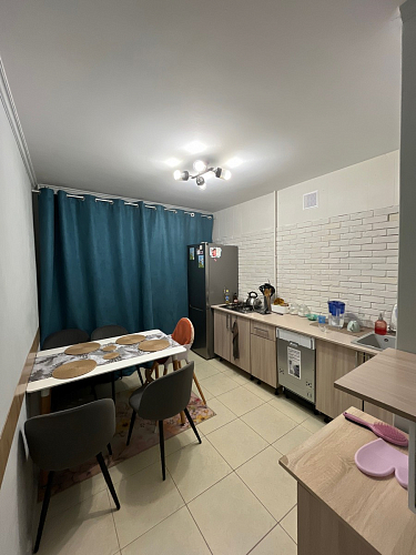 Стул на металлокаркасе Gabi 1 beige / black фото покупателя 562