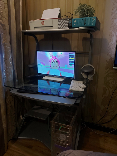 Компьютерный стол Roni black фото покупателя 10