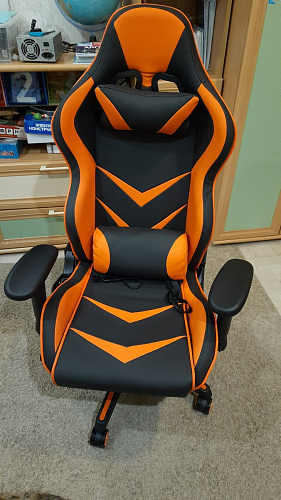 Компьютерное кресло Racer черное / красное фото покупателя 141