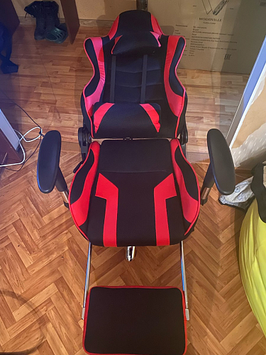 Компьютерное кресло Kano черное / красное фото покупателя 57