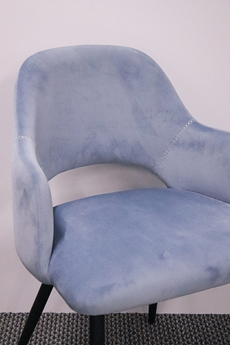 Стул Konor синий из шоурума 2