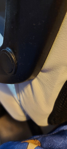 Компьютерное кресло Gamer черное / бежевое фото покупателя 162