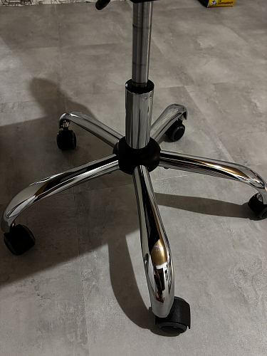 Офисное кресло Zero белый фото покупателя 187