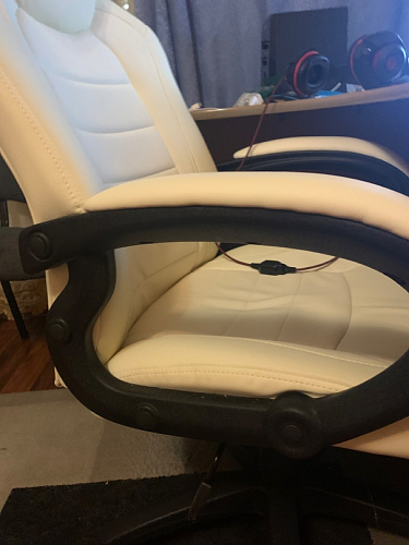 Компьютерное кресло Kadis кремовое фото покупателя 108