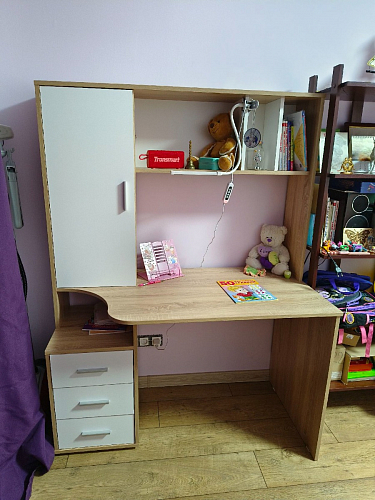 Стол компьютерный КСТ-16 бетон / белый фото покупателя 89