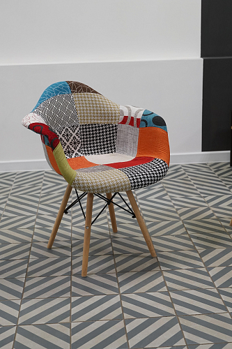Кресло Multicolor из шоурума 2