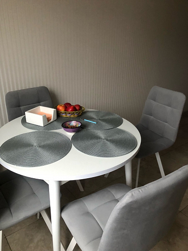 Стул на металлокаркасе Челси бежевый / черный фото покупателя 122