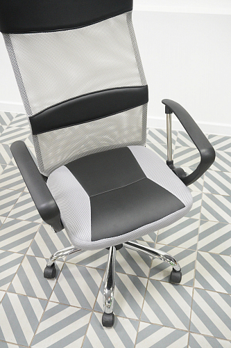 Компьютерное кресло Arano gray из шоурума 1
