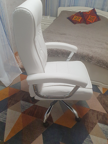 Компьютерное кресло Class white фото покупателя 50