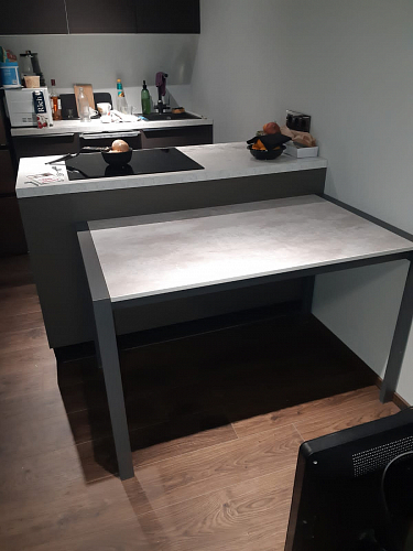 Стол Центавр бетон / графит фото покупателя 83