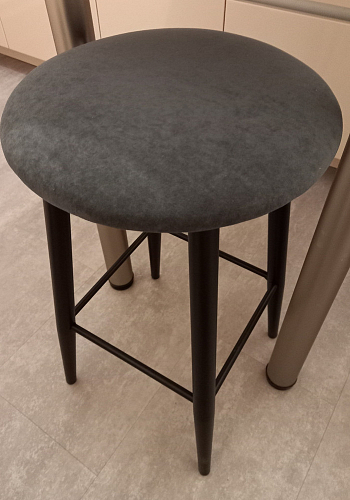 Полубарный стул Гангток катания сильвер / черный матовый фото покупателя 11