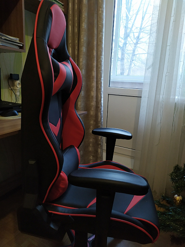 Компьютерное кресло Racer черное / бежевое фото покупателя 96