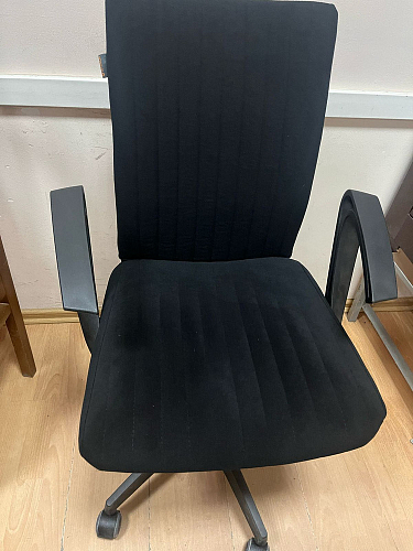 Компьютерное кресло Spark флок черный 35 фото покупателя 25