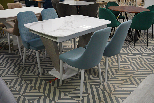 Стул на металлокаркасе Kora green / black из шоурума 7