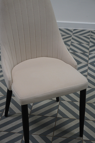 Стул на металлокаркасе Kora light purple / black из шоурума 12