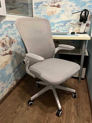 Компьютерное кресло Konfi light gray / white фото покупателя 66