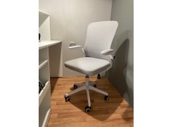 Компьютерное кресло Konfi light gray / white фото покупателя 301