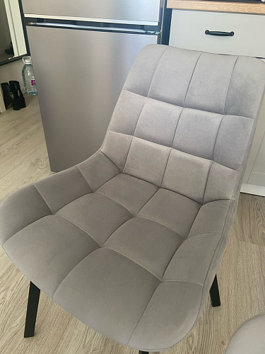 Стул на металлокаркасе Челси бежевый / черный фото покупателя 77