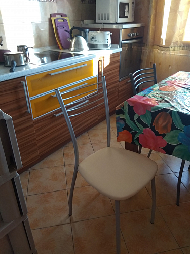 Стул на металлокаркасе Goki с мягкой спинкой светлый мусс фото покупателя 1