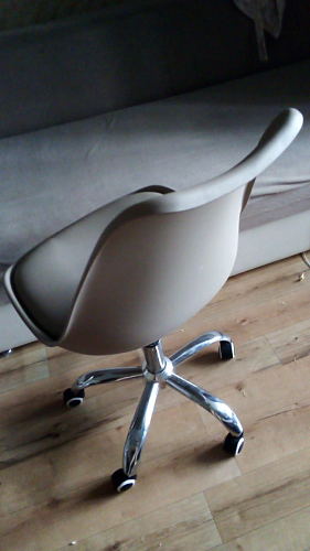 Компьютерное кресло Kolin с подушкой clear / white фото покупателя 338