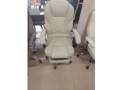 Компьютерное кресло Orvil white из шоурума 2
