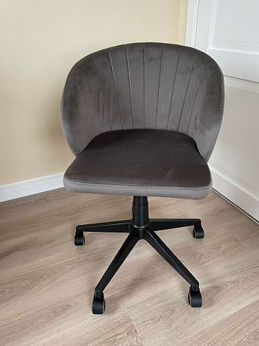 Компьютерное кресло Пард confetti silver серый / черный фото покупателя 39