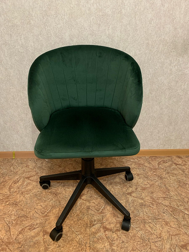 Компьютерное кресло Пард экокожа белый фото покупателя 64