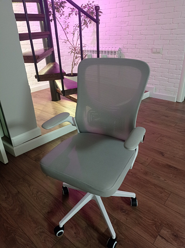 Компьютерное кресло Konfi dark gray / pink / white фото покупателя 292