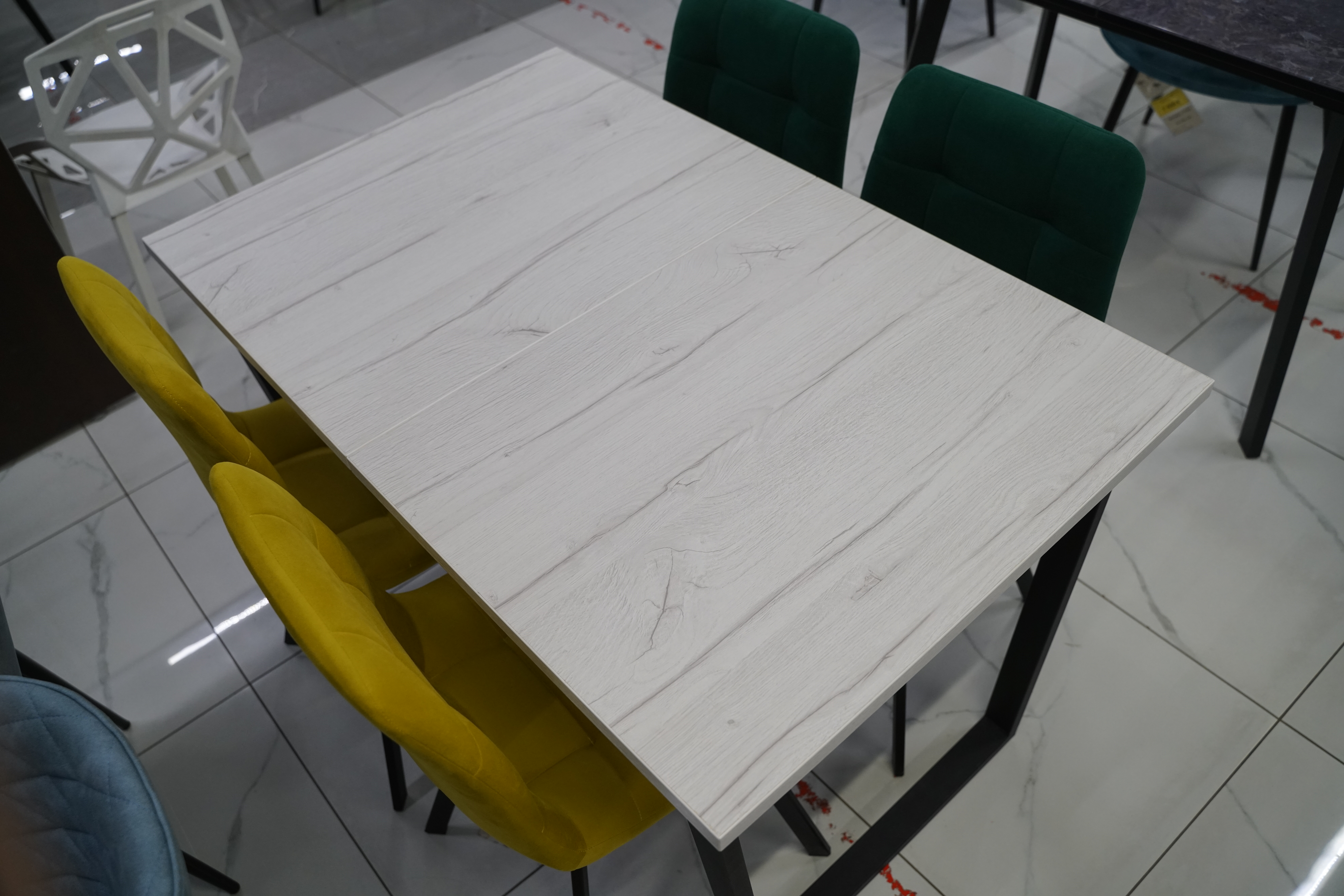 Деревянный стол Лота Лофт 140х80 черный матовый / бетон светлый из шоурума 3