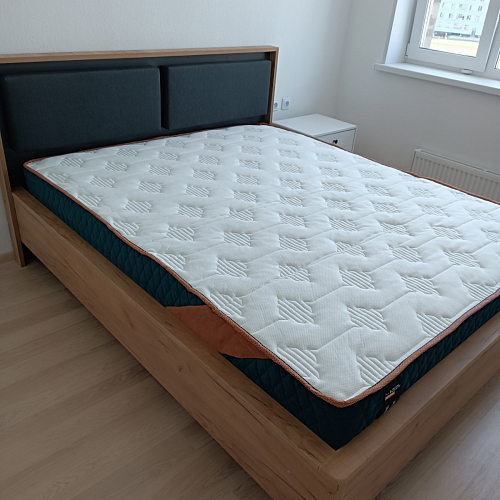 Двуспальная кровать Клауд 160х200 парящая дуб крафт золотой / антрацит фото покупателя 351