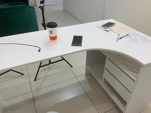 Письменный стол СПм-25 левый белый  - Уцененный экземпляр фото покупателя 6