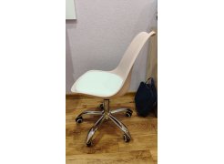 Компьютерное кресло Kolin с подушкой clear / white фото покупателя 77