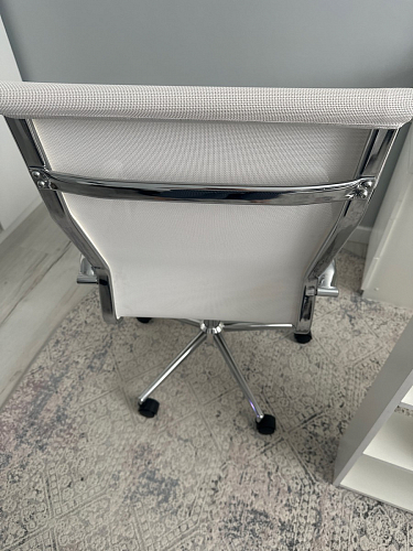 Компьютерное кресло Reus белая сетка / хром фото покупателя 80