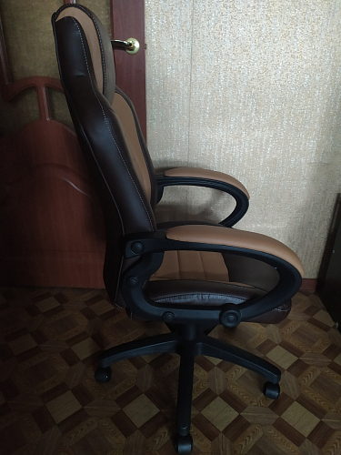 Компьютерное кресло Kadis коричневое / бежевое фото покупателя 114