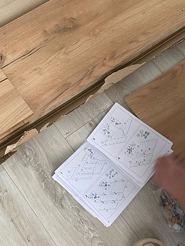 Письменный стол Комфорт 12.71 дуб золотой craft / белая аляска  - Уцененный экземпляр фото покупателя 59