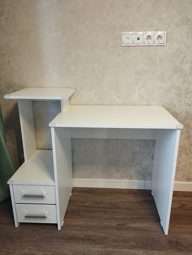 Стол компьютерный Джаз-24 правый белый фото покупателя 104