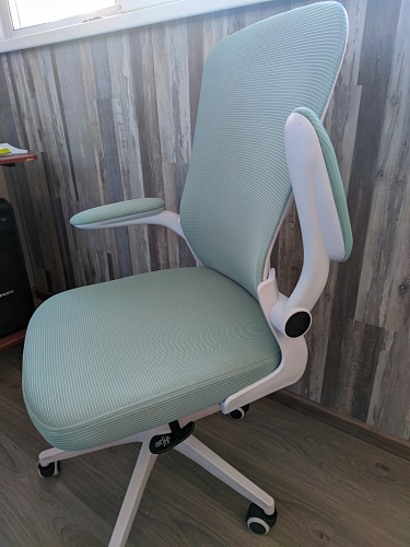 Компьютерное кресло Konfi light gray / white фото покупателя 165