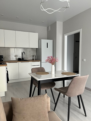 Стул на металлокаркасе Седа 360 К латте (velutto 08) / белый фото покупателя 28