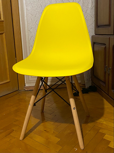 Пластиковый стул Eames PC-015 желтый фото покупателя 457