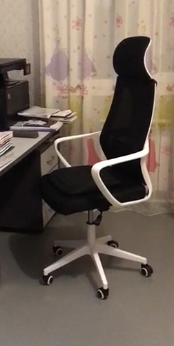 Компьютерное кресло Golem black / white фото покупателя 72