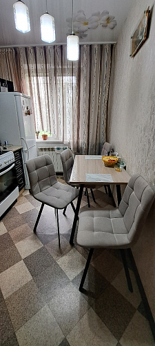 Стул на металлокаркасе Чилли К светло-серый велюр / черный каркас фото покупателя 323