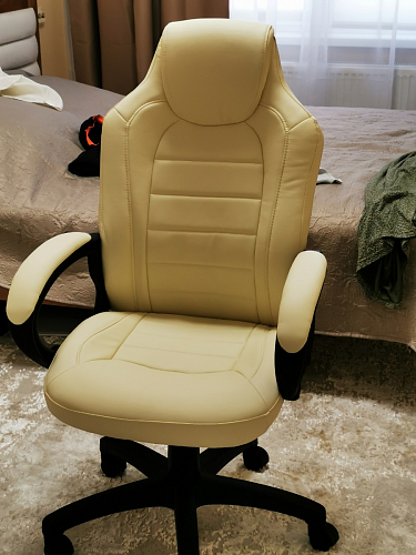 Компьютерное кресло Kadis кремовое фото покупателя 9