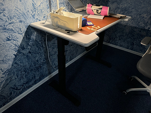 Компьютерный стол Маркос 140х80 голубой / черный фото покупателя 8