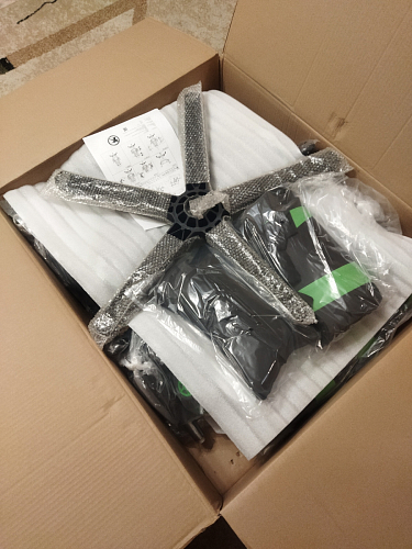 Компьютерное кресло Corvet black / blue фото покупателя 14