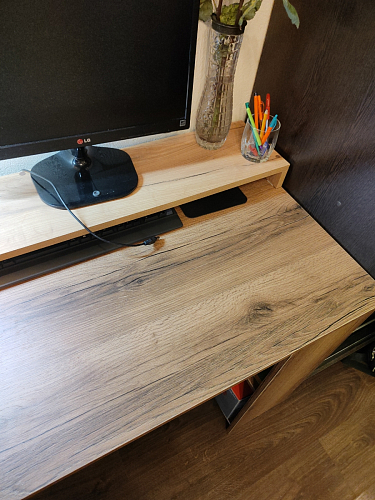 Письменный стол Битти Лофт 116х60х75 дуб вотан / черный матовый фото покупателя 118