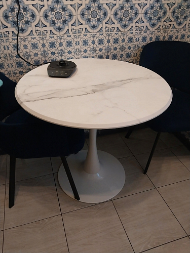 Стол Тулип 90х73 дуб вотан / белый  - Уцененный экземпляр фото покупателя 3