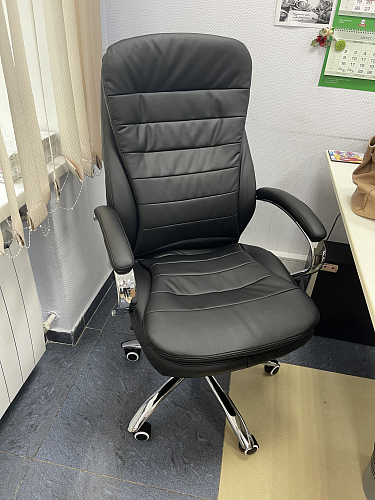 Компьютерное кресло Tomar коричневое фото покупателя 10