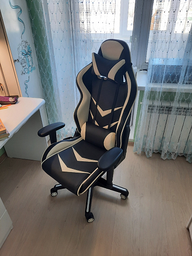 Компьютерное кресло Racer черный / красный / бежевый фото покупателя 46