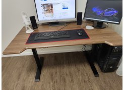 Компьютерный стол Маркос 140х80 зеленый / черный фото покупателя 10